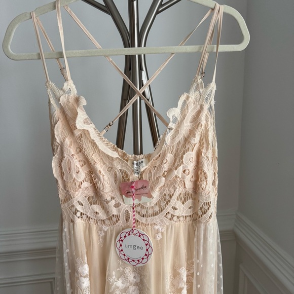 NWT Umgee Ivory Cream Lace Tulle Maxi Vintage Bridal Beach Dress Medium - Picture 12 of 12